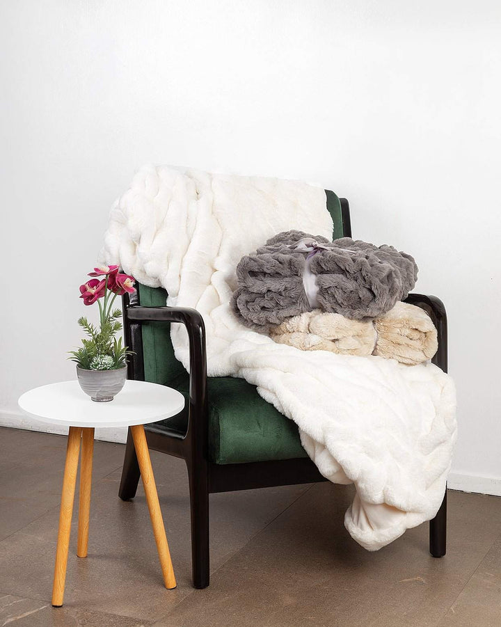 Amelia Throw - LSA Home